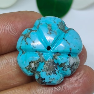 Cuenta de flor de turquesa tallada: piedra preciosa redonda de 26 mm