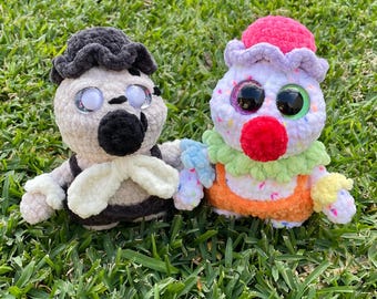 Crochet Pattern - Mini Mr. Wigglebottom the Clown