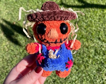 Crochet Pattern - Sam the Scarecrow - from Halloween Chonks 25’