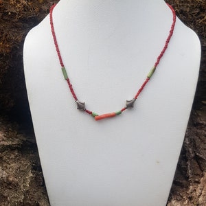 coral necklace,
