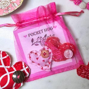 Pocket Hug, Pocket Hugs, Pocket Hug Heart, Handmade Pocket Heart, Girlfriend Gift, Valentine Gift,  Friend Valentine, Valentine