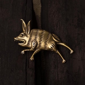 Brass Ye Hare: Medieval Style Brooch