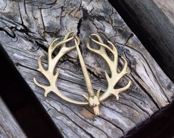 Horned deer fibula