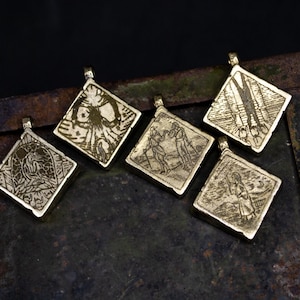 Elden ring necklace talisman - Etsy 日本