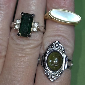 Vintage Costume Rings, Green stone, avon MOP