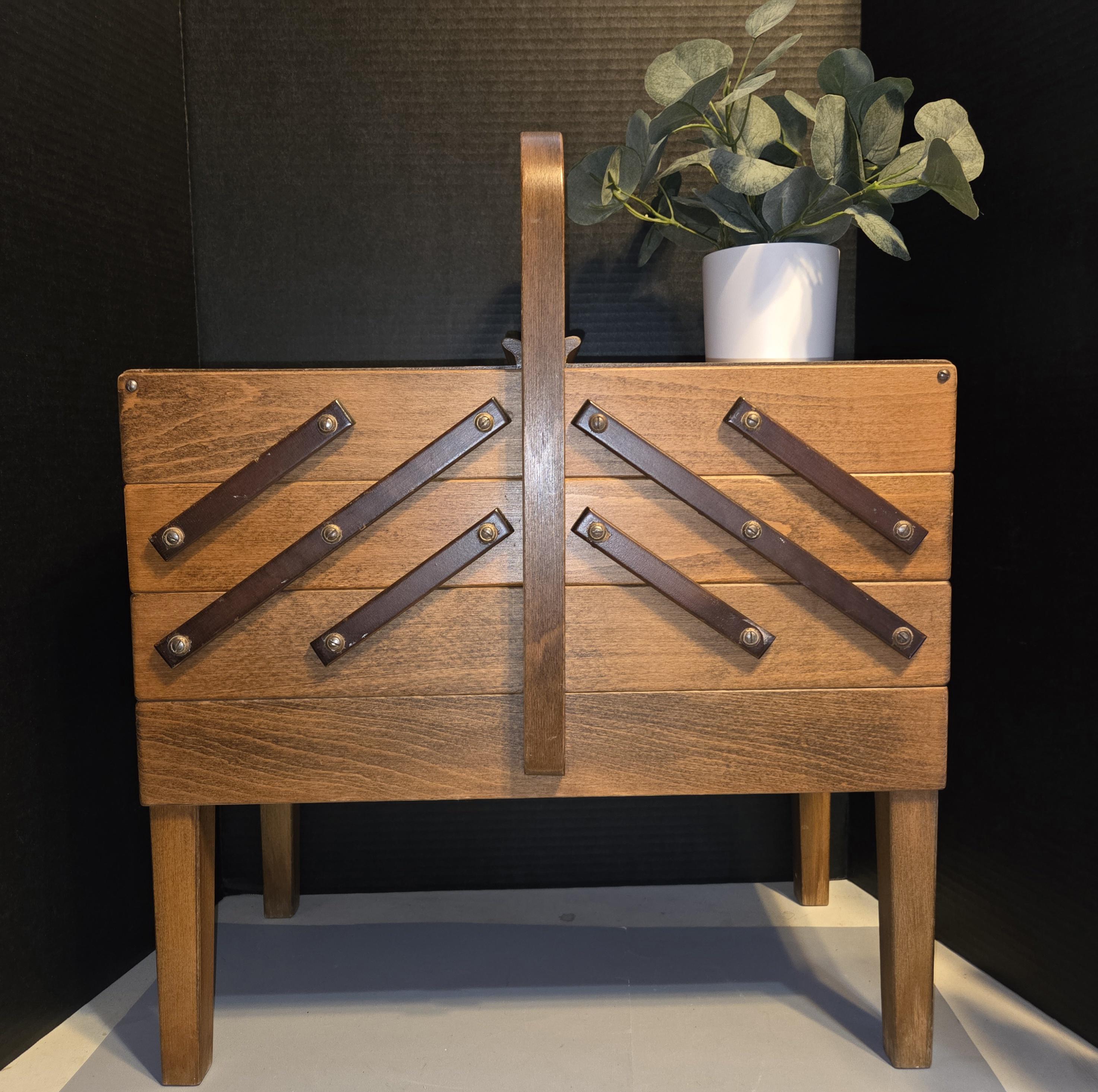 Accordion Style Box - Etsy display picture 1