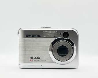 AVANT DC440 digital camera, Y2K camera