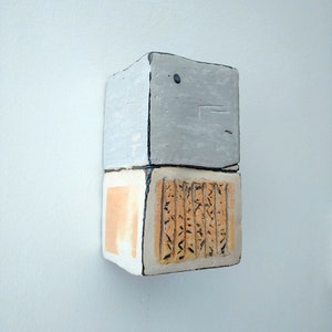 Lyo Sconce 002 – Handmade Ceramic Wall Light | Modern Rustic Wall Lamp | Unique Sculptural Lighting | Wabi-Sabi Home Decor