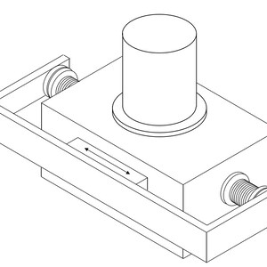Puede incluir: Un objeto cilíndrico blanco se mantiene en su lugar por un marco de metal con tornillos ajustables. El marco tiene una ranura que permite que el objeto se mueva horizontalmente.