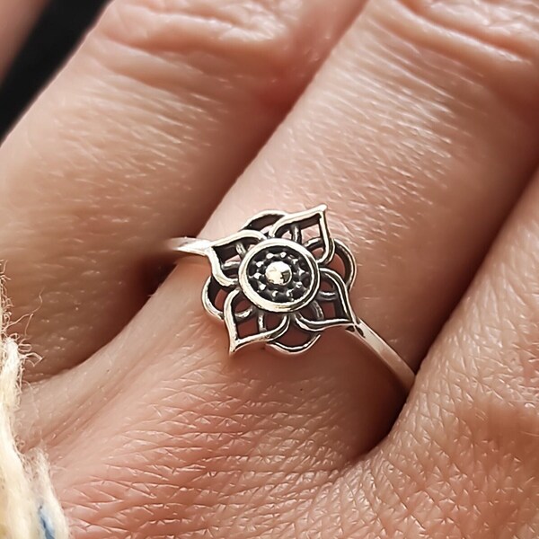 Silver Mandala Ring, Sterling Silver Mandala Ring, Hindu Palace Ring, Boho Silver Ring, Cute Mystic Ring, Silver Filigree Ring, Lucky Ring
