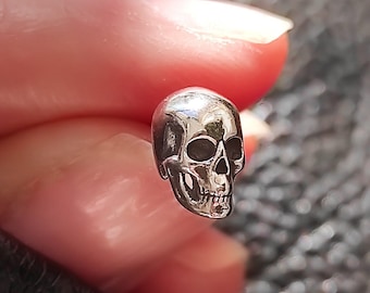 Silver Skull Studs | Carved Gothic Earrings | Unisex Skull Jewelry | Handmade Solid Silver Charm | Retro Silver Jewelry S925