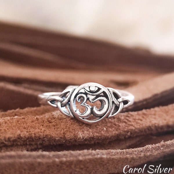 Om Silver Ring, Om Symbol Silver Ring Design, Symbolic Om Silver Band, Silver Spiritual Ring, Artisan Ring, Mystic Knot Ring, Om Signet Ring