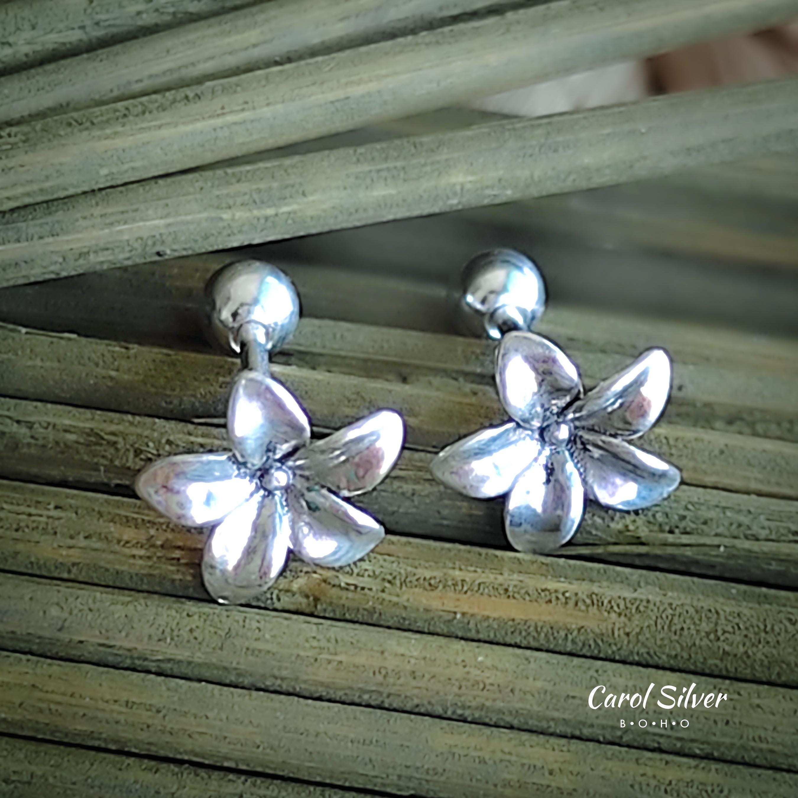 ろ*ー様 BADWAY Flower studs henry thermal ろ*ー様 BADWAY Flower studs