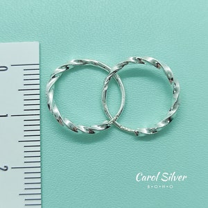 Orecchini a cerchio ricci, Argento ipoallergenico, Orecchini dormienti intrecciati, Orecchini a cerchio in argento 925, Orecchini Huggie Hoops 925, Aros de Plata 925 immagine 4