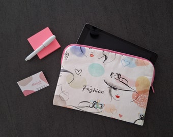 Housse de protection pour tablette ou ordinateur personnalisable, pochette zippée, fait main en France, cadeau pour femme