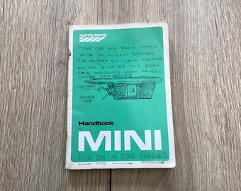 Vintage Mini owners handbook Austin Rover seventh edition 1988 produced by the Austin Rover Group