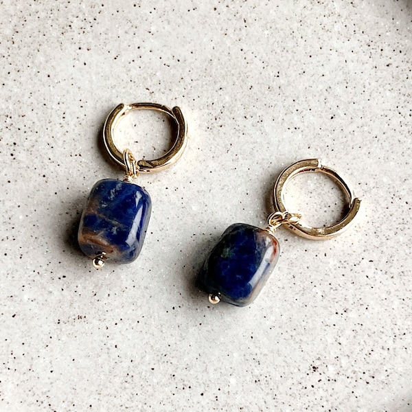 Ohrringe RAYA – Lapis Lazuli Creolen