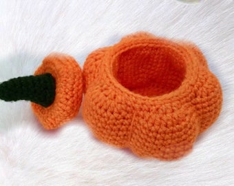 Crochet Halloween Pumpkin Pattern - Create your own spooky pumpkin with this easy-to-follow crochet pattern.
