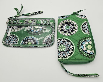 Vera Bradley Cupcakes Green set of 2