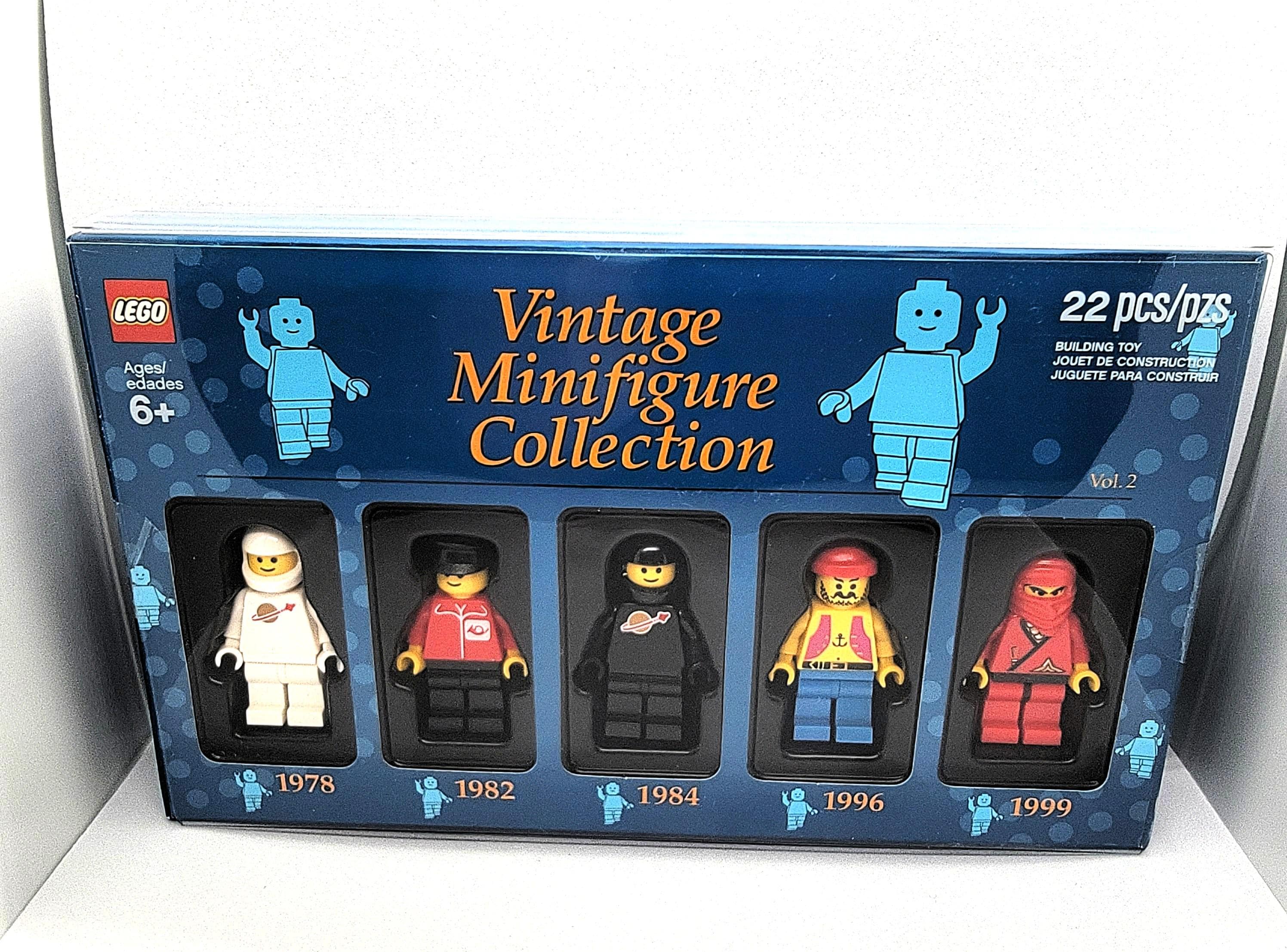 Lego 5000438 Vintage Minifigure Vol. 2 Toysrus Exclusive 2012