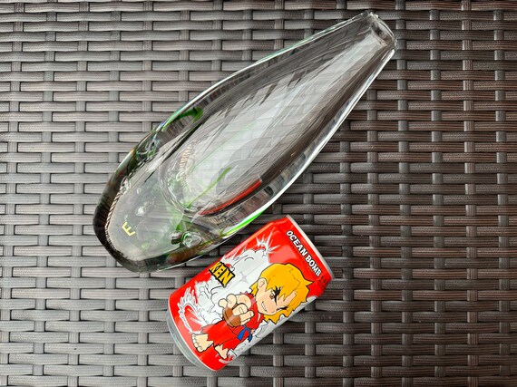 ヴィッケ リンドストランド コスタ ボダ アート ガラス花瓶