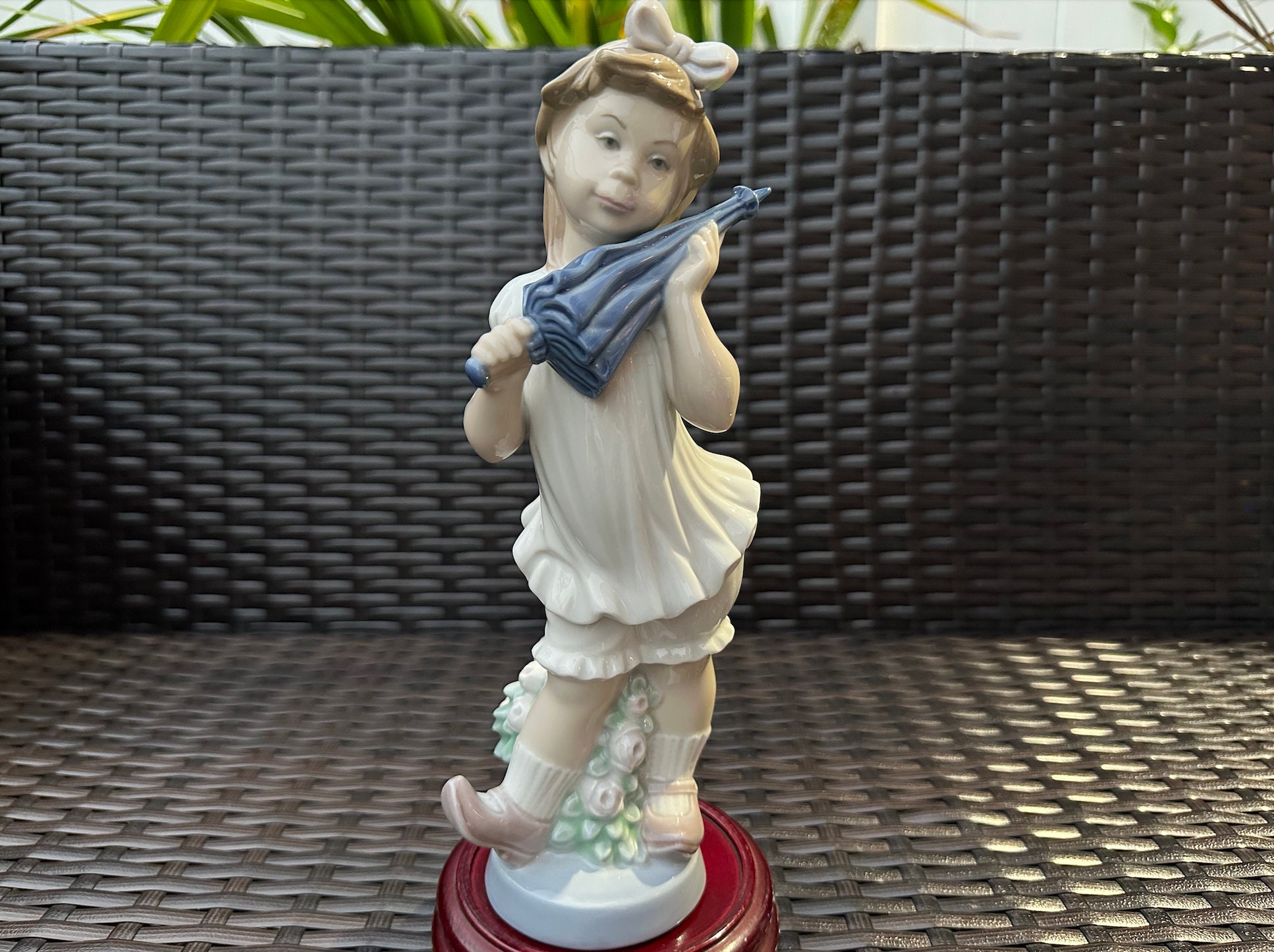 Lladro girl umbrella - Etsy 日本