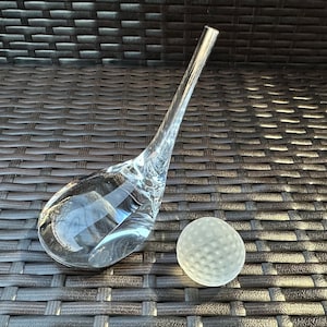 Seltenes Set aus Kristall Golf Club Fahrer Briefbeschwerer & SASAKI Frosted Kristall Golfball Briefbeschwerer Made In JAPAN