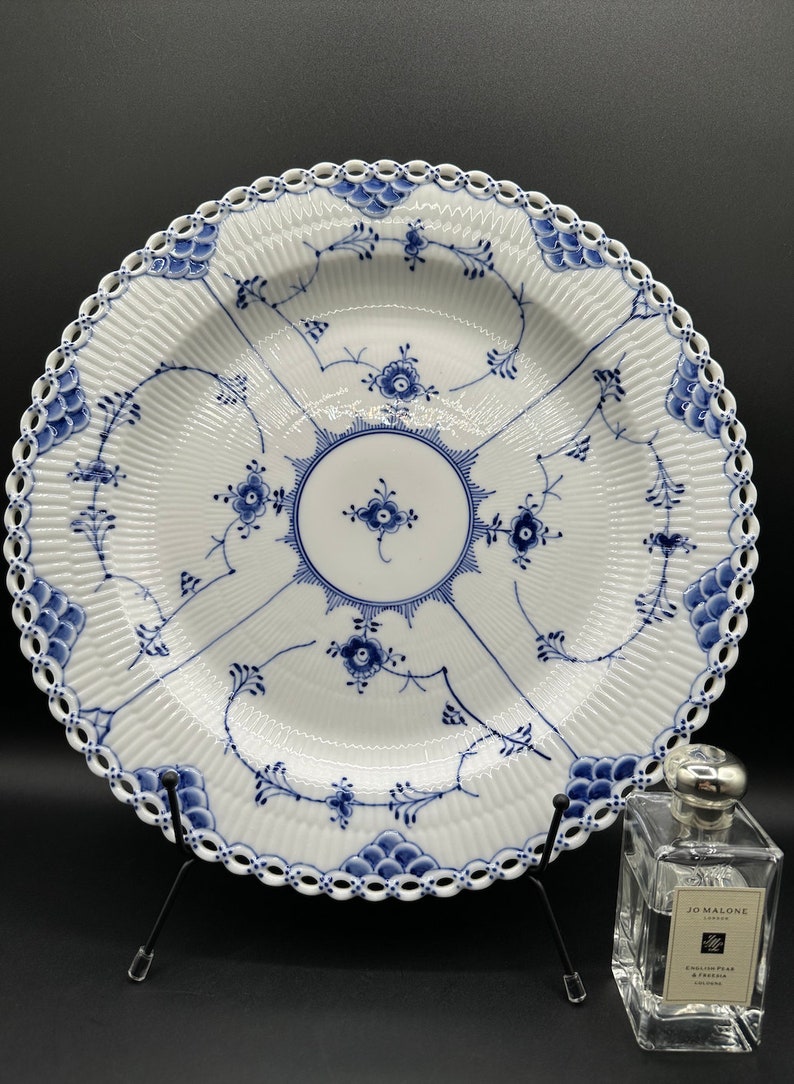 Royal Copenhagen Blue Fluted Full Lace Chop Plate