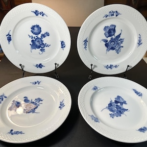 Stunning Set of 4 ROYAL COPENHAGEN Blue Flowers Braided 8 1/4 in Salad / Luncheon Plates, Crafted In Denmark, MINT, Highly Collectible