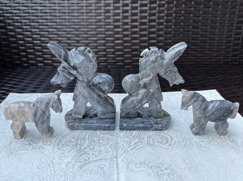 Figurines d'âne et serre-livres vintage rares en pierre d'onyx gris, 4 pièces, sculptés à la main image 5
