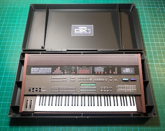 Miniature Yamaha DX1 Synthesizer: 1/6 Scale Collectible with Flightcase