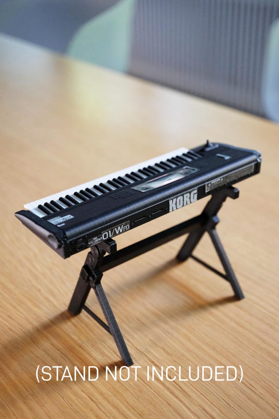 ミニKORG 01/Wシンセサイザー：1/6スケールコレクターズアイテム 