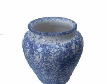 Bear Pottery Blue White Handmade Vase Highland Wisconsin 6”H Home Decor