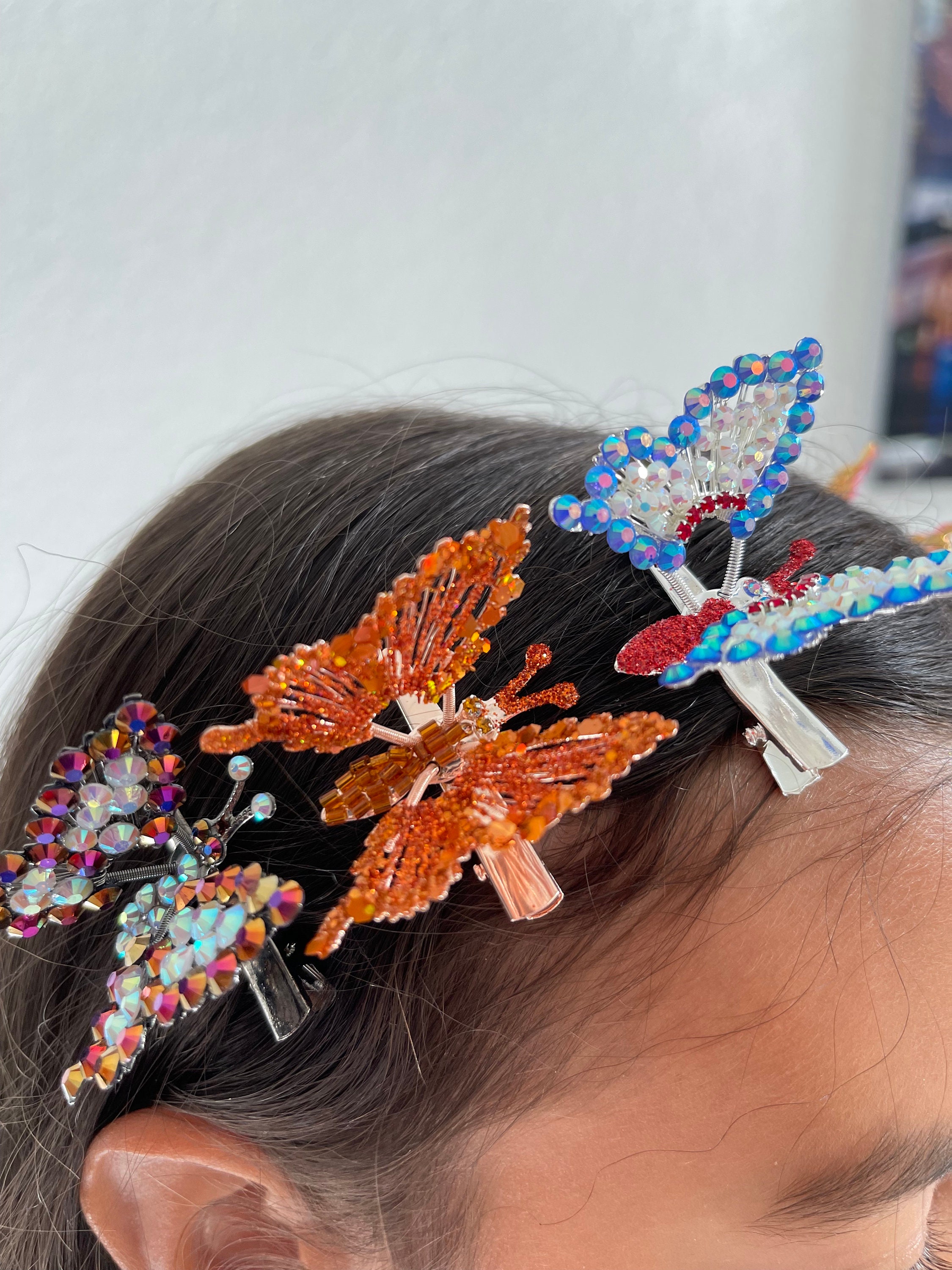 Trendy butterfly shop clips