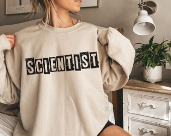 Scientist Shirt, Unisex Retro Grunge Scientist T-shirt, Science Tee, Birthday Gift for Scientist, Science Teacher Shirt, Stem Student Shirt