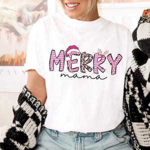 Merry Mama Leopard Pink Sweatshirt, Christmas Mom Shirt, Christmas Mama Claus Shirt, Family Christmas Shirt, Holiday Mom Shirt, Gift for Mom