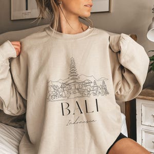 Bali Sweatshirt, Bali Indonesia Sweatshirt, Trendy Sweatshirt, Indonesia Vacation Trip, Bali Minimalist Style Sweatshirt, Travel Sweater, 2