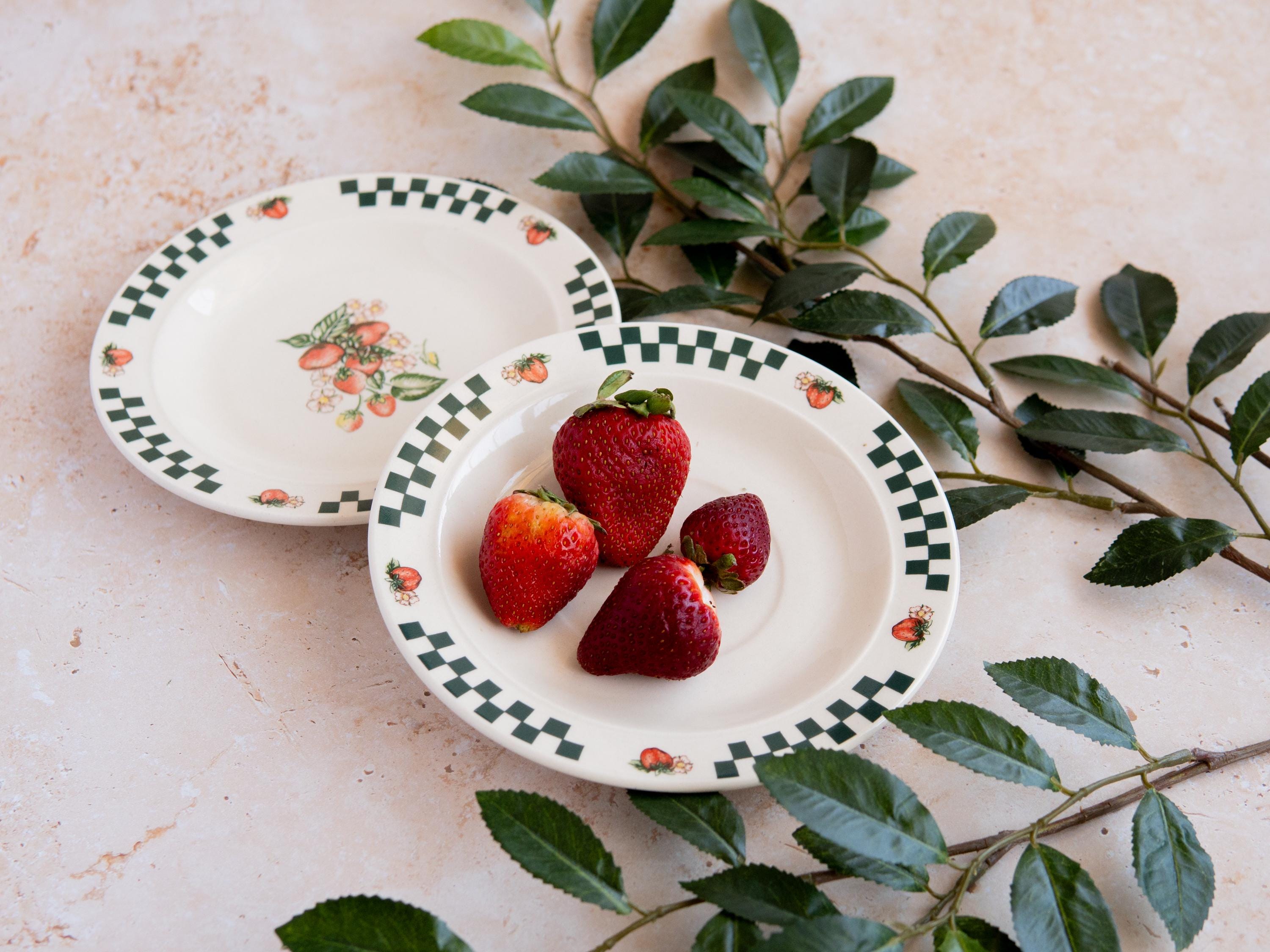 Vintage Strawberry Fields Stoneware Plate: 90s Gibson Checkered