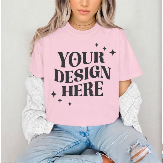 Modelo de camiseta rosa Bella Canvas 3001 Simulação de modelo