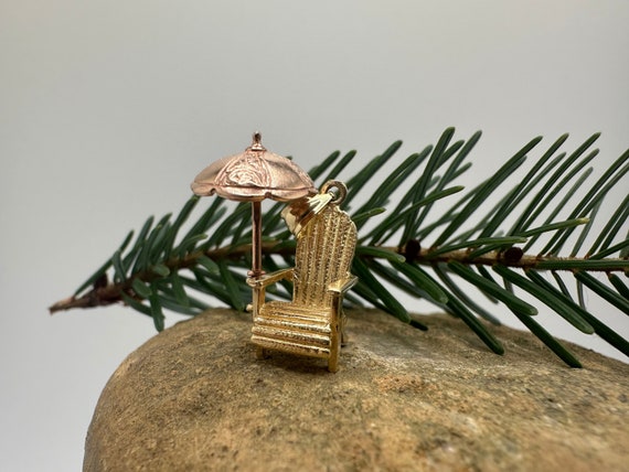 Vintage Beach Chair with Umbrella Charm | 14K Gol… - image 1