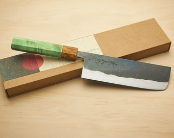 Handgeschmiedetes japanisches 165-mm-Messer aus Nakiri-Aogami-Blaustahl Nr. 2 aus Kohlenstoffstahl – Klinge hergestellt in Seki Japan von Kaneyoshi