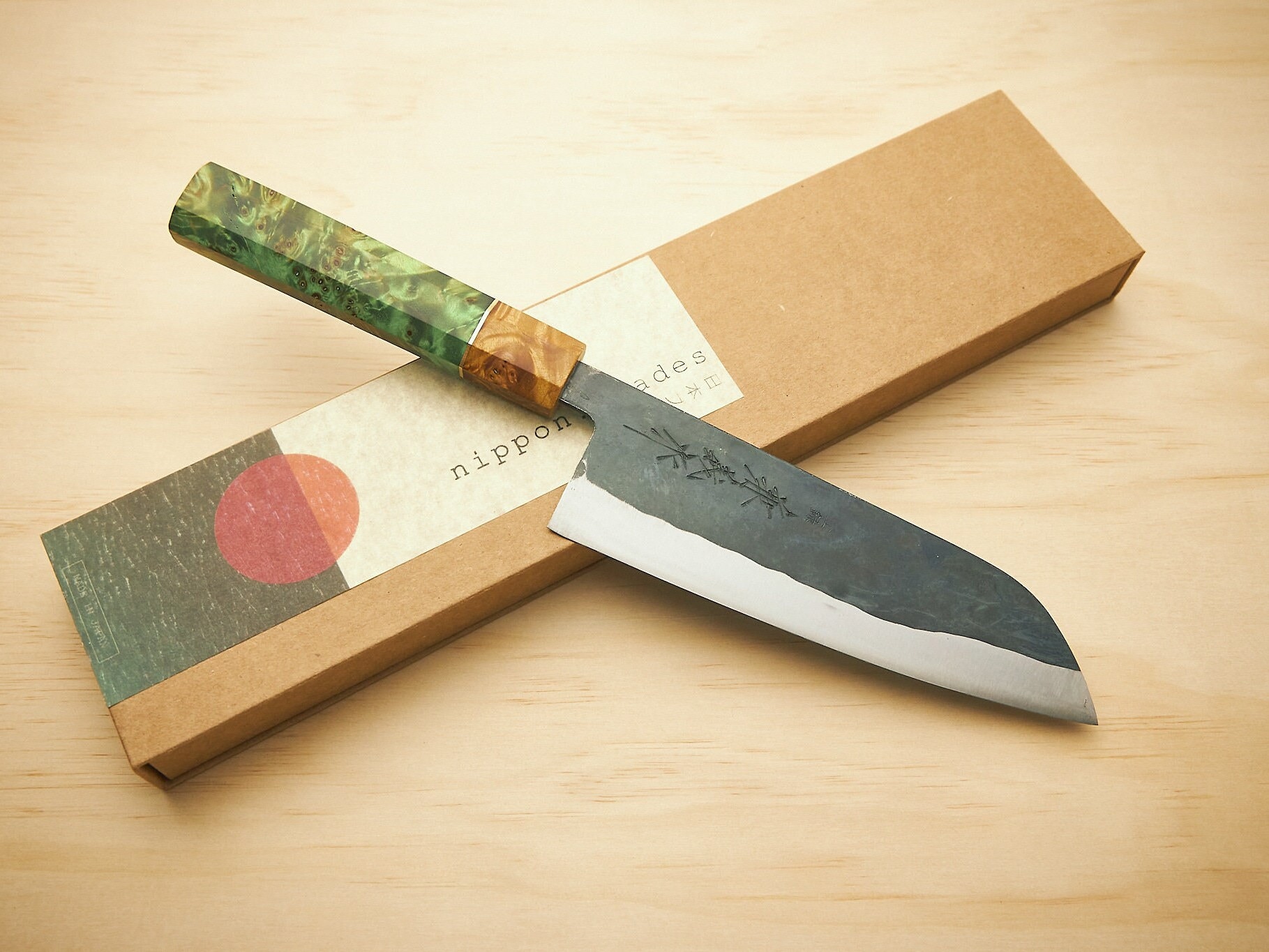 couteau japonais santoku aogami 165 mm forgé à la main en acier bleu #2 au carbone - lame fabriquée seki japon par kaneyoshi