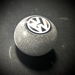 V W  2&#39;&#39; Silver Flake shift knob