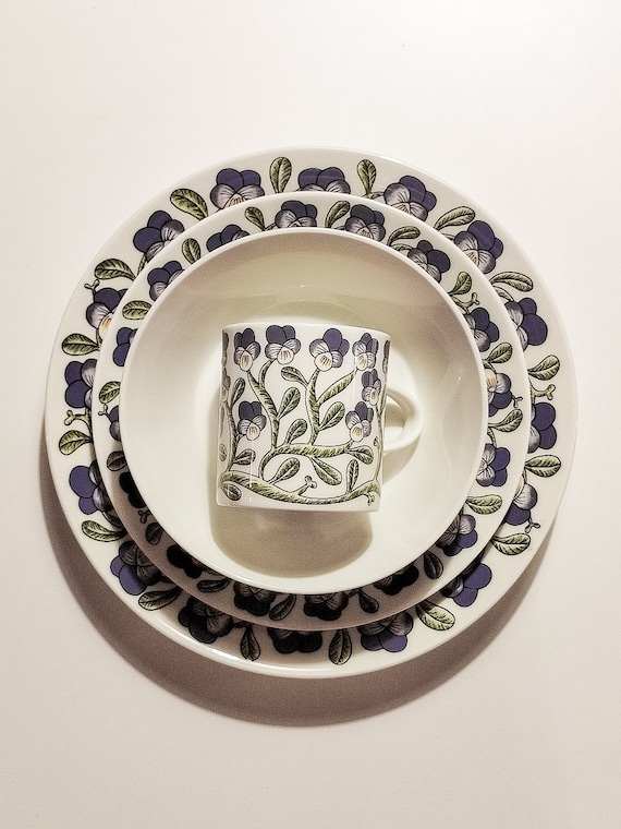食器 ARABIA FINLAND RARE! Arabia Finland Keto-orvokki Collector's Set by Birger