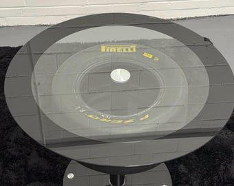 タイヤテーブルに最適 NASCARレーシングタイヤ&ホイール NASCAR 75周年記念タイヤコーヒーテーブル：自動車用家具＆レーシング