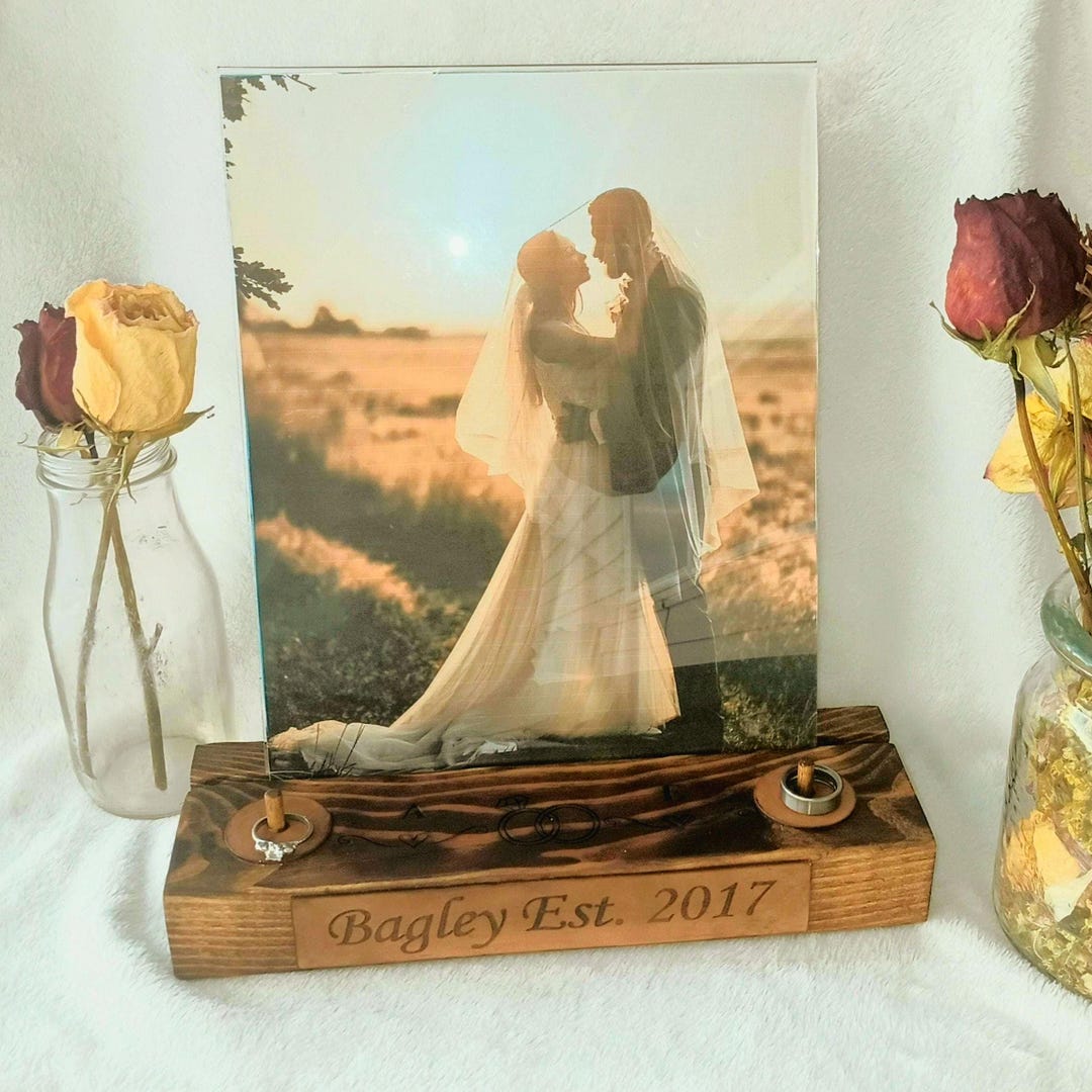 Custom Wedding Gift Photo Frame and Rings Holder : Couples Gift Photo ...