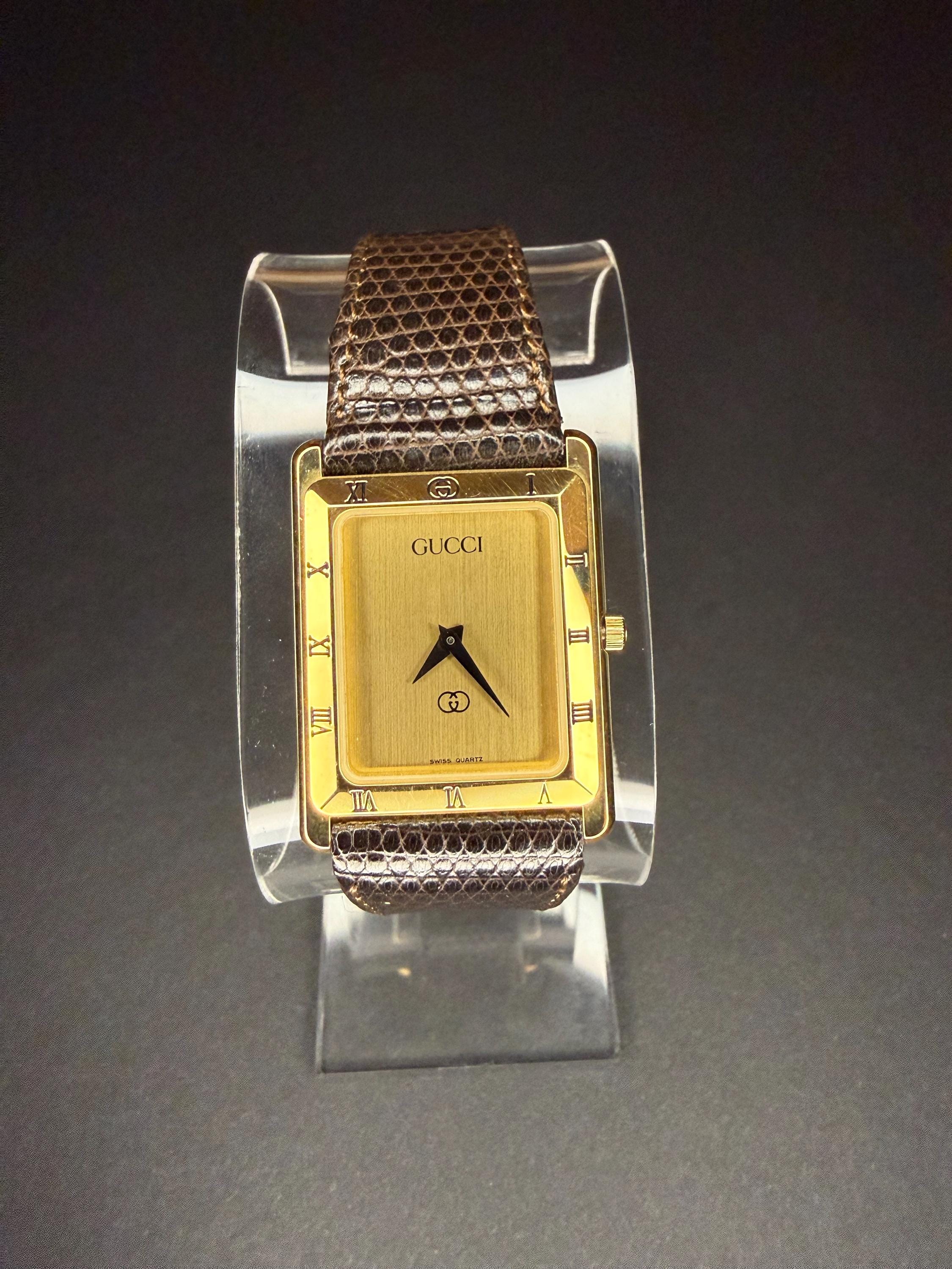 GUCCI ヴィンテージ腕時計 4200Lシリーズ 未使用品 Gucci Watch 4200 - Etsy