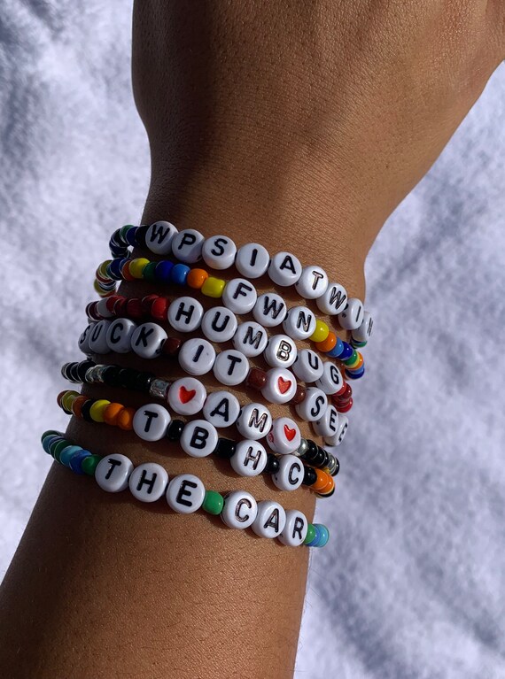 Anyone know where to get a similar bracelet like Alex's? : r/arcticmonkeys