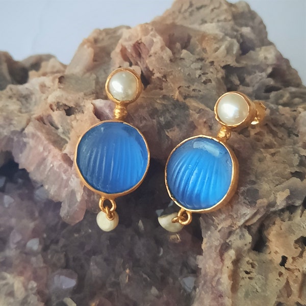 Intaglio Glass Earring Oyster With Pearl Glass Art Intaglio Silver Earring Ancient Greek Art Vintage Charm 24K Gold Over