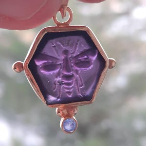 Intaglio Glass Bee Pendant Glass Art Intaglio Silver Pendant Ancient Greek  Art Vintage Charm 24K Gold Over